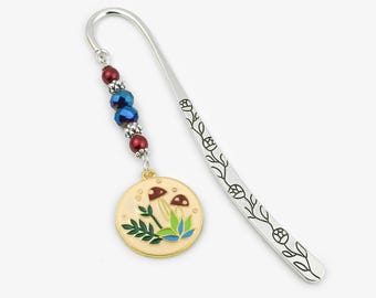 Mushroom Bookmark - Silver Boho Botanical Charm Bookmark - Boho Gift Ideas - Tibetan Silver Beaded Bookmark - Cute Mushroom Book Marker