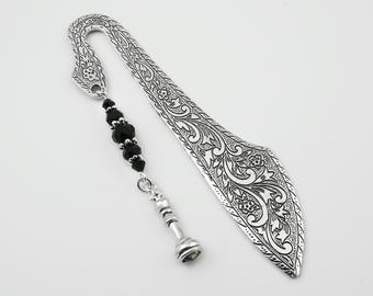 King Chess Piece Bookmark: Tibetan Silver Beaded Bookmark