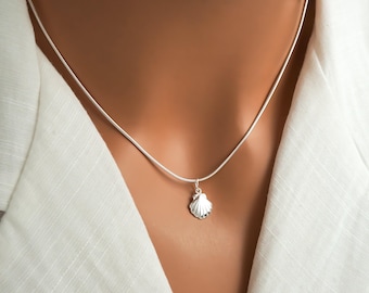 Clam Necklace - Ocean Seashell Jewelry - Small Clam Shell Charm Pendant - 925 Sterling Silver Jewelry - Minimalist Necklace