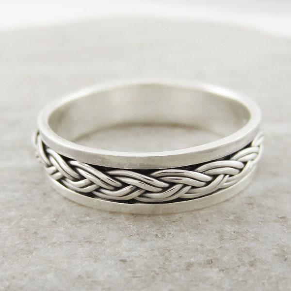 Silver Celtic Ring - Celtic Knot Spinner Ring - Spinning Ring - Thumb Ring - 925 Sterling Silver Jewelry - Women's or Men's Ring