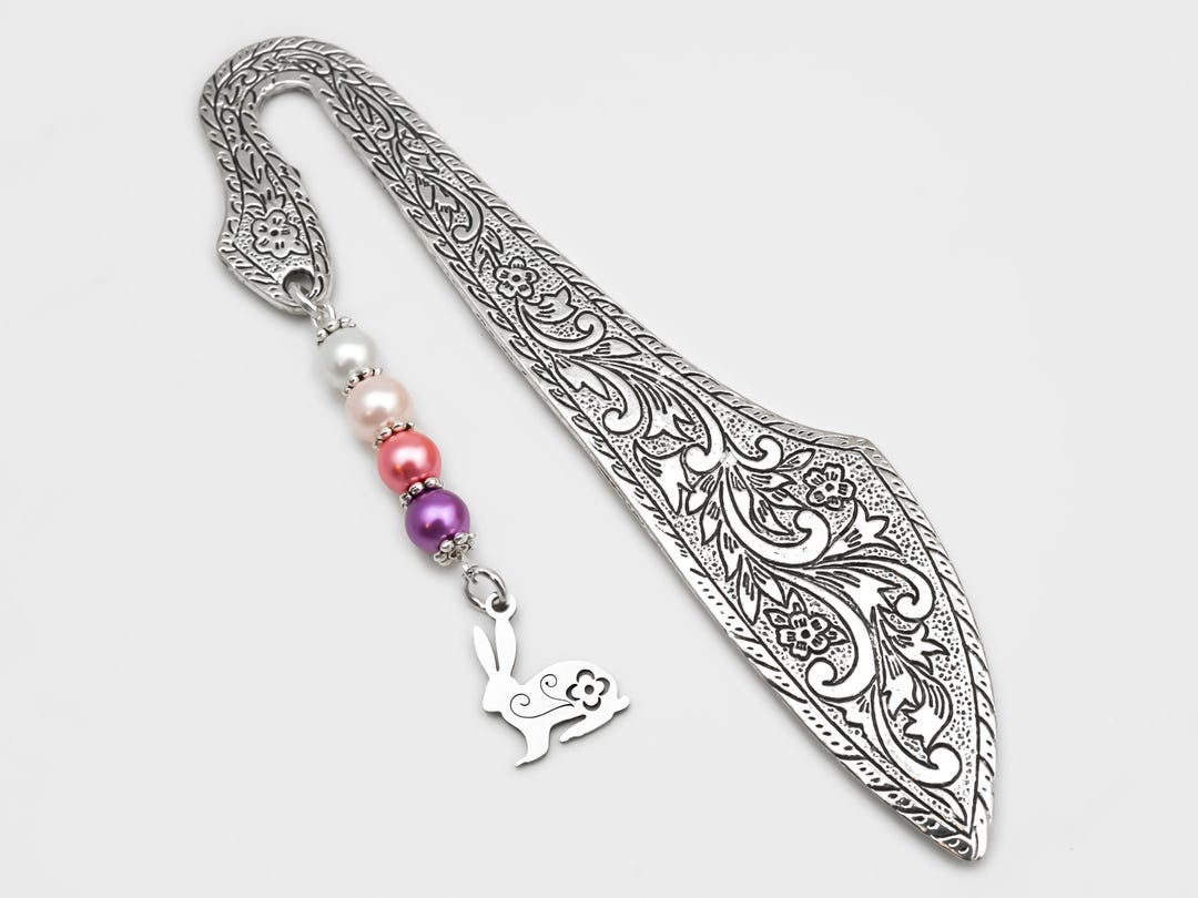 Bunny Rabbit Bookmark - Easter Themed Charm Beaded Book Marker - Etsy