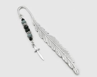 Dagger Bookmark, Small Sword Charm Bookmark, Unique Weapon Bookmark, Fantasy Gifts, Mythical Gifts, Metal Beaded Bookmark, Gifts for Boys