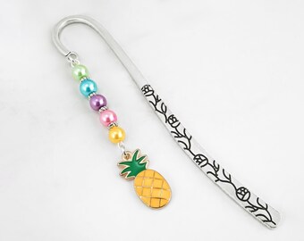 Pineapple Bookmark - Fruit Lover Gifts, Pineapple Gifts, Pineapple Stationary, Summer Party Favors, Pineapple Charm Beaded Bookmark