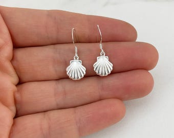 Seashell Earrings - 925 Sterling Silver Clam Shell Charm Earrings - Beach Jewelry - Silver Summer Earrings