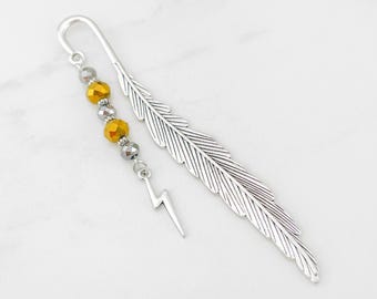 Lightning Bolt Bookmark - Wizard Gifts - Book Lover Gifts - Silver Metal Thunder Bolt Bookmark - Lightning Bolt Scar Charm Bookmark