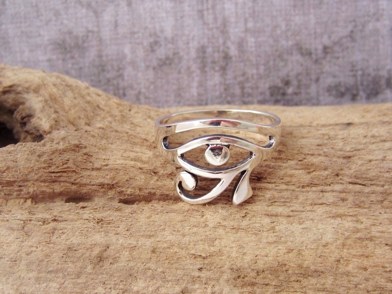 Egyptian Eye of Horus Ring 925 Sterling Silver Jewelry image 4