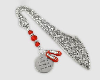 Wizard of Oz Quote Bookmark - Ruby Slippers Bookmark - There's No Place Like Home Charm Tibetan Silver Bookmark - Beaded Charm Bookmark