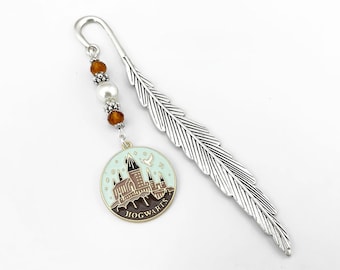 Wizard Castle Bookmark for Readers, Wizard Bookmark, Unique Bookmarks, School of Witchcraft and Wizardry Gift Ideas, Wizard Party Favors