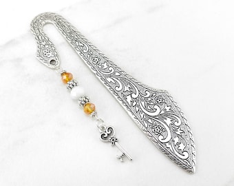 Key Bookmark - Small Skeleton Key Charm Bookmark - Tibetan Silver Stationary - Teacher Gifts - Old Vintage Key Bookmark - Antique Key