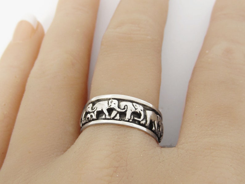Women Ring 925 Sterling Silver Spinner Ring Free Shipping Meditation Peridot Ring Handmade Ring Statement Ring Gift Her Thumb