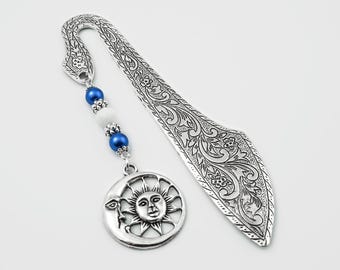Moon and Sun Bookmark - Astromomy Bookmark - Sun and Moon Charm Bookmark - Metal Bookmark - Custom Bookmark - Crescent Moon Bookmark