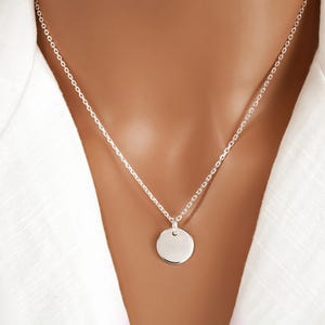 Minimalist Circle Necklace for Everyday Jewelry for Women Layering Necklace 925 Sterling Silver Round Dot Charm Necklace Small Disk Necklace