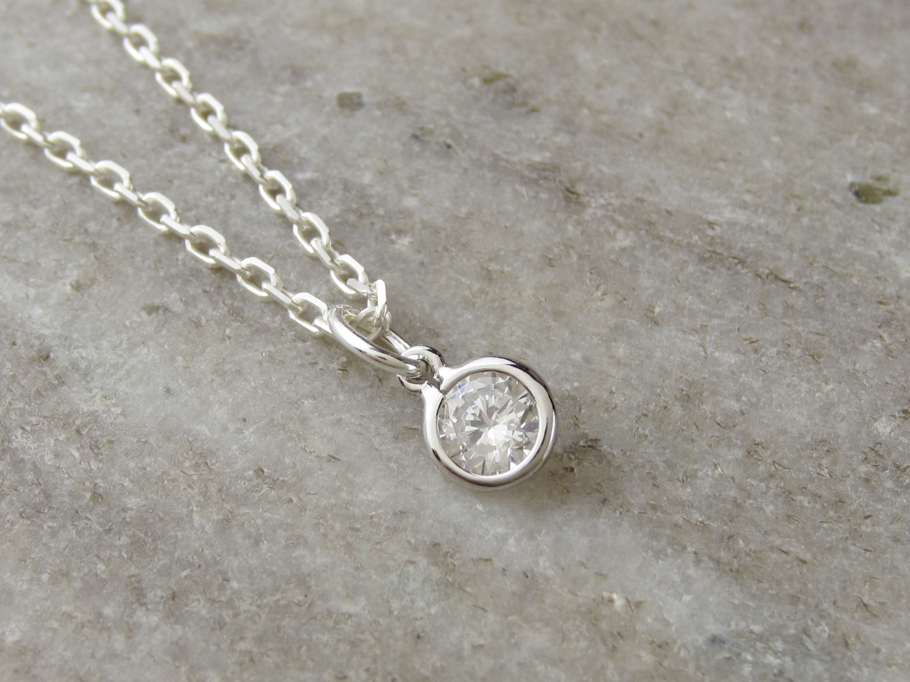 Tiny Circle Necklace Minimalist Jewelry Cubic Zirconia Dot - Etsy Canada