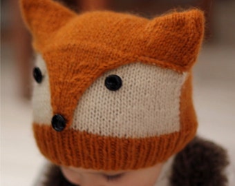 Knit Pattern - beanie FOXY & WOLFIE (Toddler, Child, Adult sizes) - in English, French and Portuguese