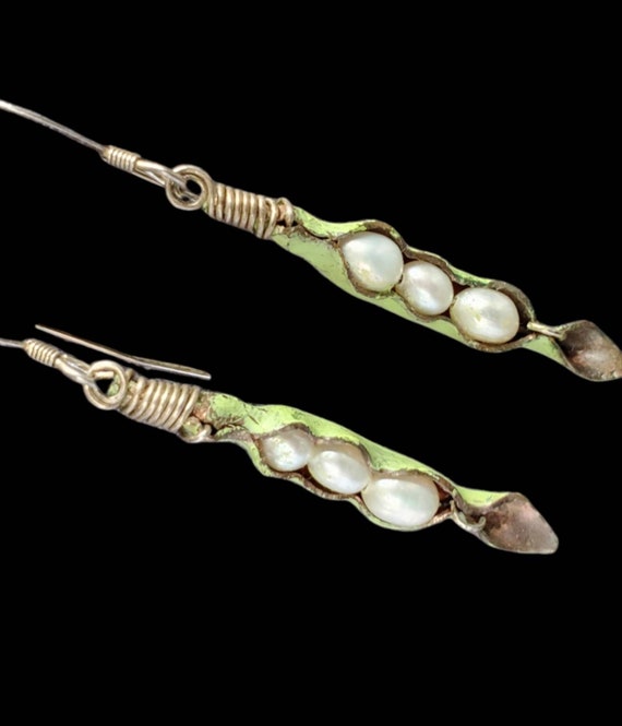 Vintage Peas in a Pod Earrings, Pea Pod Pearl Earr