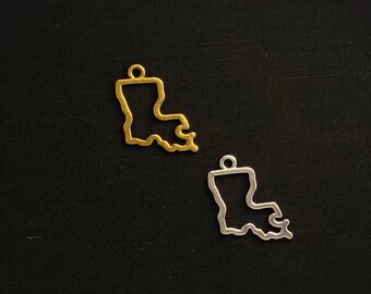 4 Silver Louisiana State Charms or Pendants 23x20mm C9222