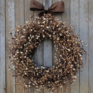 Brown and Ivory Pip Berry Wreath, Pip Berry Wreath, Neutral Wreath, Berry Wreath, Fall Berry Wreath, Autumn Berry Wreath, Primitive Wreath