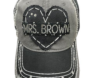 Chapeau personnalisé et personnalisé pour jeunes mariés - lettres bling avec coeur - excellent cadeau pour la mariée ou la future mariée ou pour les demoiselles d'honneur d'une fête de mariage