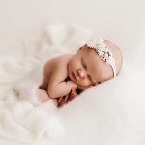Newborn Photography Prop, Bean Bag Cover, Fabric Drop, Baby Photo Prop, Baby Shower Gift, Photography Backdrop, Ultimate Cashmere Drop White