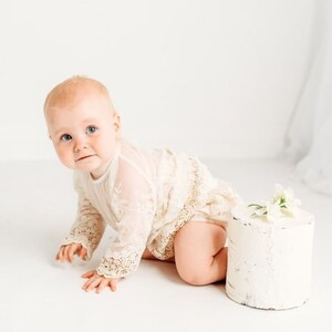 Baby Girls Lace Top & Bloomer Set, Boho Girls Cream Outfit, Boho Baby, Lace Girl Outfit, Newborn Photography Outfit, Amelie Lace Top Set