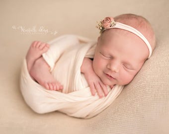 Newborn Photography Wrap, Newborn Photography Props, Stretch Jersey Newborn Photography Wrap, Jersey Baby Swaddle, Ivory Jersey Stretch Wrap