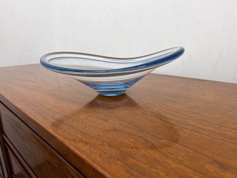 Mid century modern vintage 1950s Holmegaard Glass Selandia Low Bowl by Per Lutken image 6