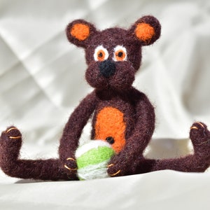 Needlefelted teddy-bear