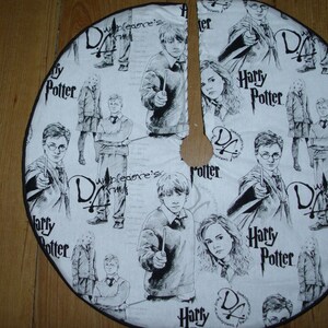 Children&#39;s  Mini Tree Skirt