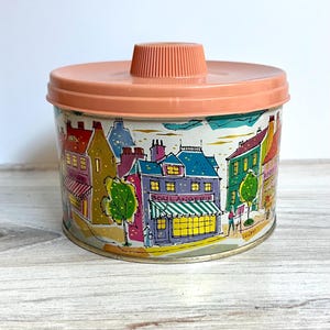 1950s Metal Candy Tin Mrs. Leland’s Old Fashioned Butter Bits with Pink Plastic Lid | Vintage Collectible Storage Tin