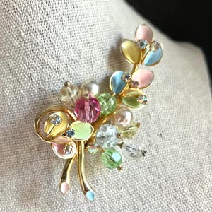 1950s Kramer 4-leaf Clover Pink Aurora Borealis Rhinestone