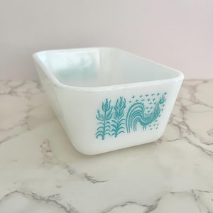 Pyrex 0502 Amish Butterprint Refrigerator Dish without Lid | Vintage Kitchenware
