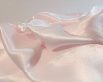 Vintage Light Weight Satin Fabric, Pale Peach Acrylic fabric, 54 in wide
