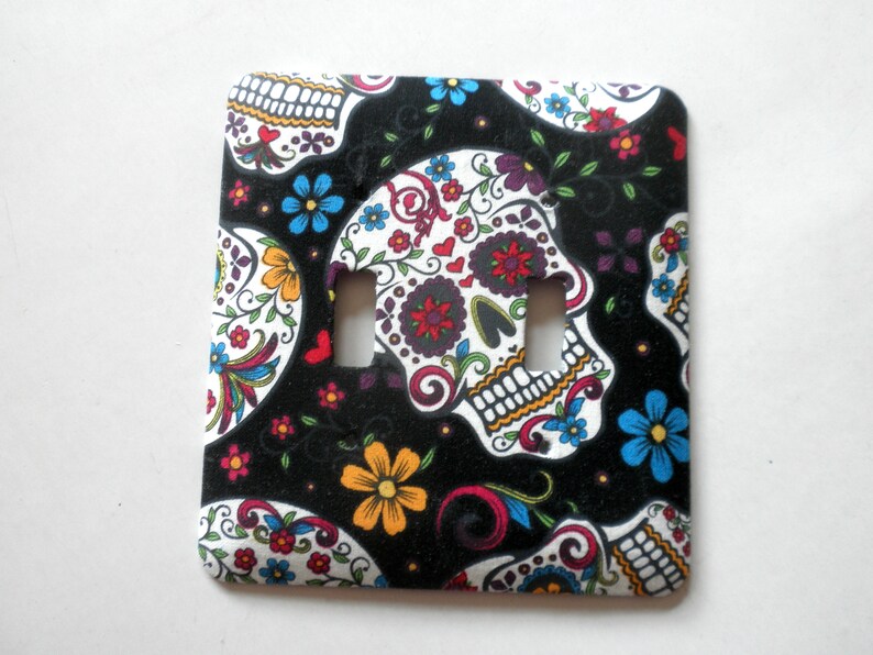 SUGAR SKULL Double Metal Light Switch Plate Wall Decor image 2