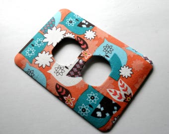 RETRO OWL Outlet Cover in Teal and Orange