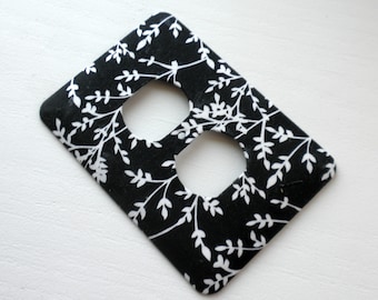 BLACK and WHITE LEAF Print Outlet Cover