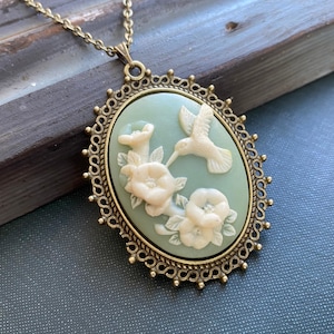 Sage Green Hummingbird Cameo Necklace, Bird Necklace, Vintage Cameo Necklace, Boho Cameo, Green Cameo Pendant, Flower Gifts, Hummingbird