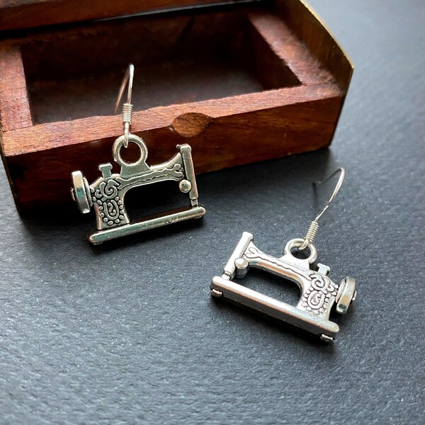 Vintage Sewing Machine Small Etsy