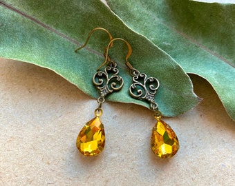 Art Nouveau earrings, yellow glass pendants, Art Nouveau jewelry, gifts for mom, gorgeous earrings, gifts for girlfriend, Victorian earrings