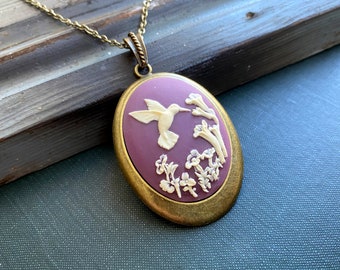 Purple Hummingbird Cameo Necklace, Gift for Mom, Large Pendant, Vintage Necklace, Gift for Her, Anniversary Gifts, Gift for Wife, Gift Ideas