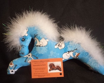pony, frozen, Olaf plushie, ornament, little girls room, Disney, decoration, disney movie theme