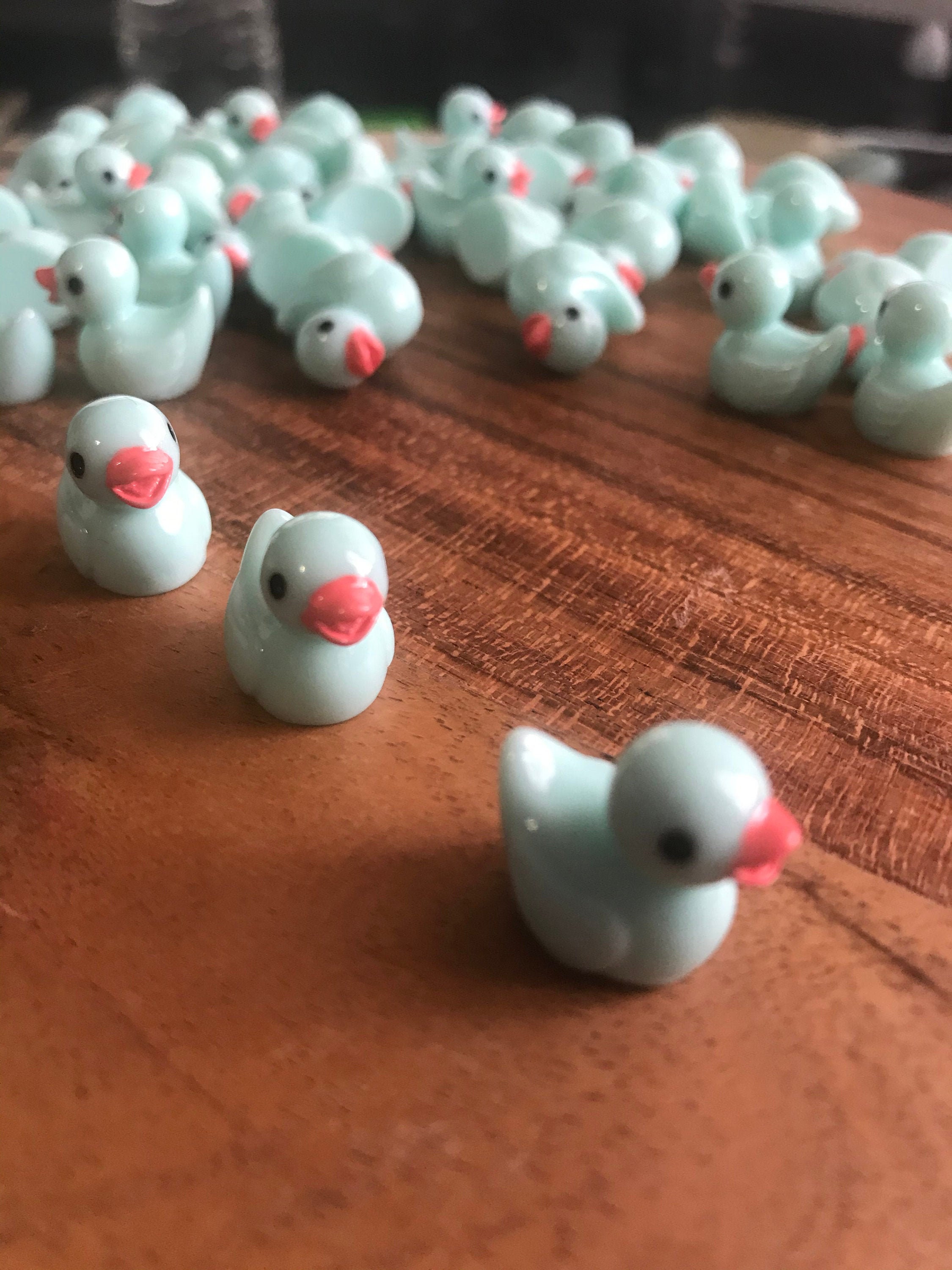 10pcs tiny rubber ducks Mini Duck Glow In The Dark Mini Resin