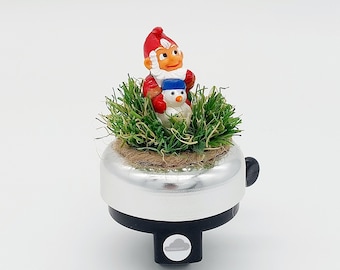 Bicycle bell garden gnome with snowman