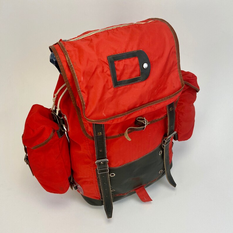 vintage 70s backpack