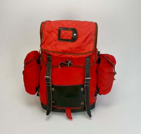 Vintage Hiking Backpack / Rucksack / 70s Yugoslav
