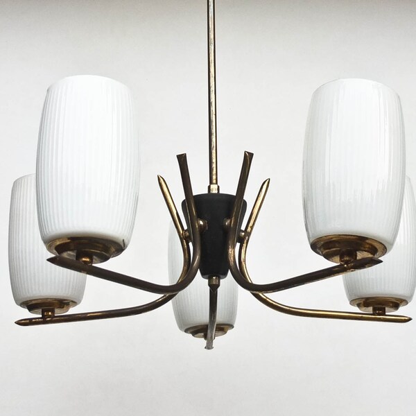Midcentury Deckenleuchte / 5 Arm Kronleuchter / Pendelleuchte / Messing & Glas / 50er Jahre Jugoslawien