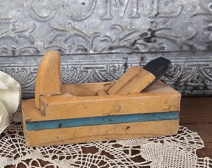 Vintage Child’s Wooden Block Hand Planer