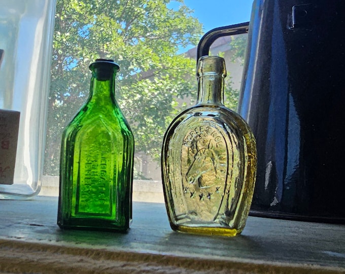 Vintage Wheaton Mini Bottles: Novelty Glass Bottles, NJ & Taiwan