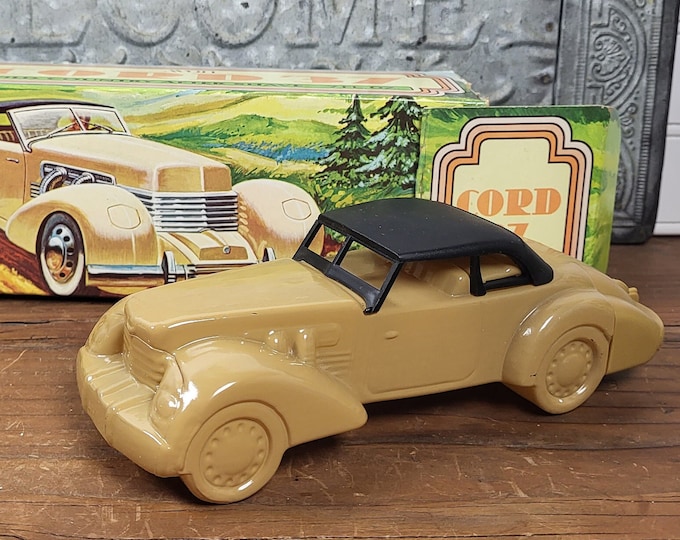 Avon 1937 Cord Wild Country After Shave Decanter with box - 1970s Vintage