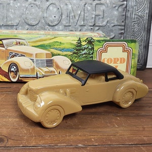 Avon 1937 Cord Wild Country After Shave Decanter with box - 1970s Vintage
