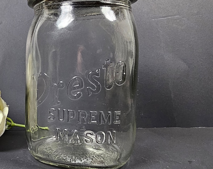 1934 Presto Supreme Mason Pint Jar with unmarked metal lid
